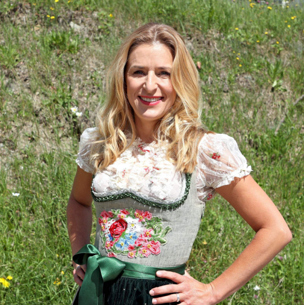 Happy Birthday Stefanie Hertel